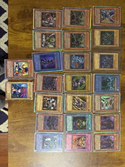Yu-Gi-Oh! - Holo/ Rare card Lot 1996 print (near mint to moderately played!) - Image 5