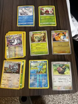 Pokemon TCG Card Lot over 900 cards energy, trainers, common, rare reverse holo - Image 3