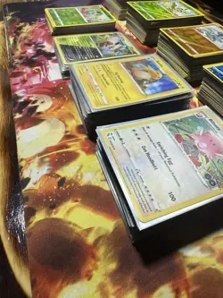 Pokemon TCG - 540 Reverse Holos & 120 Holos - 660 Card Lot🔥 - Image 2