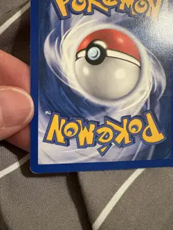 Pokemon TCG Sneasel Neo Genesis 1st Edition Rare Card 25/111 MP Vintage - Image 4