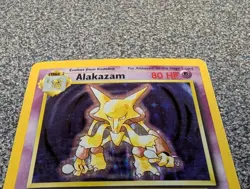 1999 Pokemon TCG Alakazam Base Set Holo Rare Card 1/102 - Image 2