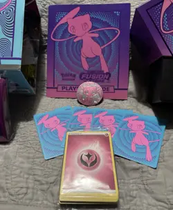 Fusion Strike Pokemon Center Elite Trainer Box *NO PACKS* - Image 2