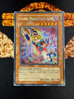 🔥YUGIOH • DARK MAGICIAN GIRL • SECRET RARE • CT2-EN004 • LIMITED EDITION • NM🔥 - Image 1