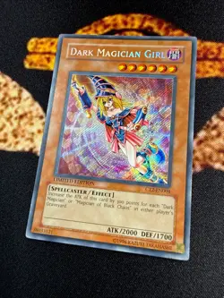 🔥YUGIOH • DARK MAGICIAN GIRL • SECRET RARE • CT2-EN004 • LIMITED EDITION • NM🔥 - Image 3