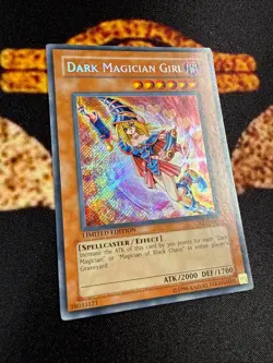 🔥YUGIOH • DARK MAGICIAN GIRL • SECRET RARE • CT2-EN004 • LIMITED EDITION • NM🔥 - Image 4