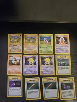 All Three Original Starters Pikachu Shadowless Pokemon Cards Lot Vintage Damage - Image 5