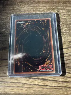 1996 Yugioh Blue Eyes White Dragon Holo SDK-001 - Image 2