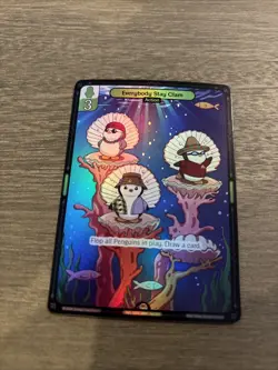 Vibes - Enter The Huddle - Pudgy Penguins - Everybody Stay Calm Foil Card - Image 4