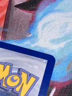 Pokemon TCG Mew VMAX 114/264 Fusion Strike Holo Card Raw - Image 4