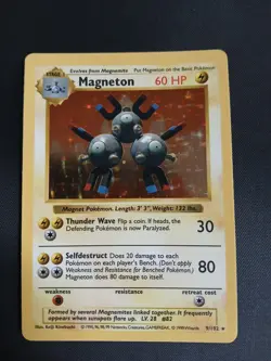 Pokemon TCG Magneton Base Set 9/102 Holo Shadowless 1999 - Image 1