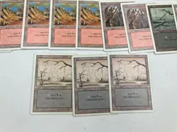 Lot of 32 -Basic Land Revised 3rd Edition MTG Magic The Gathering, Swamp, Island - Image 5