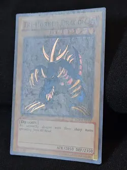 YuGiOh Tri-Horned Dragon LCYW-EN157 Super Rare 1st Ed MP - Image 2