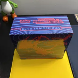 Pokemon TCG Sword Shield Darkness Ablaze Elite Trainer Box (ETB) Sealed - Image 2