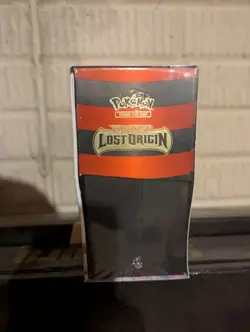 Pokemon TCG: Sword & Shield Lost Origin Elite Trainer Box (8 Packs per Box,... 820650850714 - Image 3