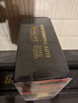 Pokemon TCG: Sword & Shield Lost Origin Elite Trainer Box (8 Packs per Box,... 820650850714 - Image 5