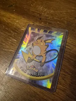 1999 Topps Pokemon TV Raichu #26 Series 1 RAINBOW FOIL Black Logo In Top Loader - Image 2