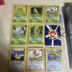 Pokemon- TCG Trading Cards Lot - Image 2