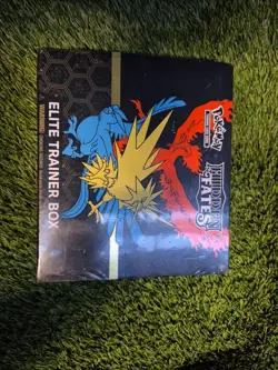 Hidden Fates Elite Trainer Box ETB English Factory Sealed Pokemon Box (JF51) - Image 1