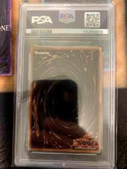 Yugioh Breaker The Magical Warrior MFC-071 1st PSA 8 NM MISCUT FULL HOLO BLEED - Image 2