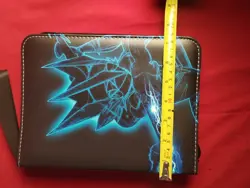 Ultra Pro Pokemon Charizard Binder for trading cards 10" X 7" - 200 Card Slots - Image 2