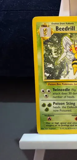 Pokemon Cards: Base Set Rare: Beedrill 17/102 TCG 1999 WOTC Vintage - Image 2
