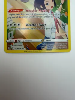 Castform TG11/TG30 Swsh11: Lost Origin Trainer Gallery Holo Ultra Rare Pokemon - Image 4
