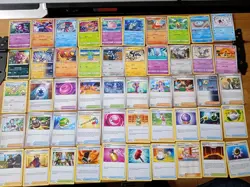 50 Pokemon cards, assorted bundle (04) - Image 1