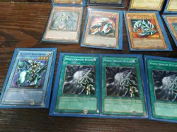 Yugioh Blue Eyes White Dragon/ Support Cards - Image 4
