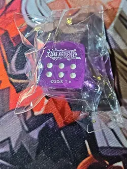 YuGiOh! Legendary Duelists Season 3 Collectible Dice: Dark Magician - Image 2