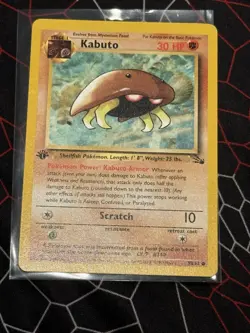 This is a 1999 Pokemon Fossil 1st Edition Kabuto #50 trading card. - Image 1