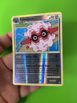 Forretress 3/90 Undaunted Reverse Holo Pokemon Card NM - Image 4
