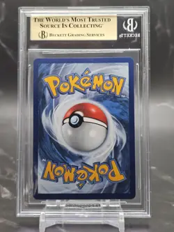 2020 Pokemon Pikachu VMAX Rainbow Secret 188/185 Vivid Voltage BGS 9.5 - Image 2