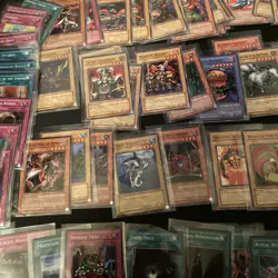 Yu-Gi-Oh! Ungraded Lot 400+ Vintage 1996 2000s 2010s Cards 1st Edition Holo Sets - Image 2