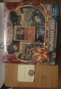 Pokemon XY Flashfire Sealed Pyroar Collection Box 3 Boosters + 3 Holo Foils 2014 - Image 1