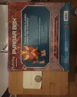 Pokemon XY Flashfire Sealed Pyroar Collection Box 3 Boosters + 3 Holo Foils 2014 - Image 2