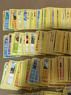 Pokemon TCG (370) Card Lot of 2022 Sword & Shield Lost Origin 📈🔥 - Image 3