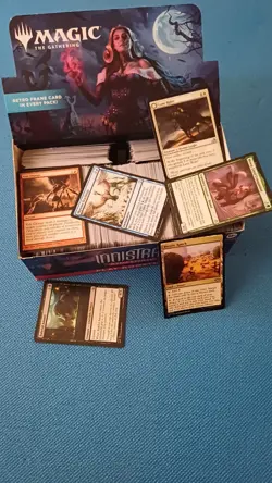 Magic: The Gathering - Booster Box full of cards (approx. 850 cards) - Mix Sets - Image 1