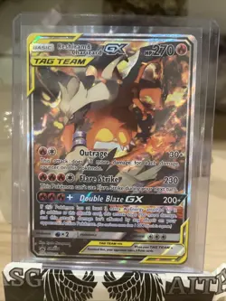 2019 POKEMON SM BLACK STAR PROMO #SM201 FULL ART/RESHIRAM & CHARIZARD GX MP - Image 1