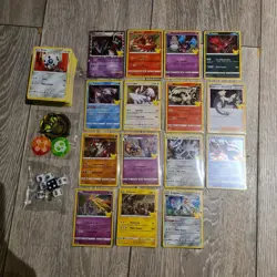 Pokemon TCG 25th Celebrations 15x Holo Card, Dice, 100 Random Cards + Gold Coin - Image 1