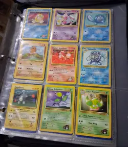 Vintage Pokemon Binder With 1995 Cards. Holo, Trainer etc. Near Mint - Image 3