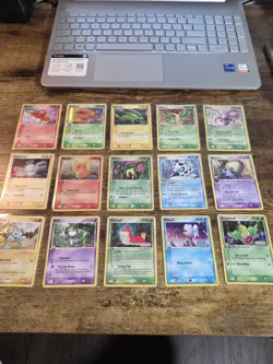 Pokemon Card Reverse Holo/Holo Uncommon/Common Bulk Lot - Image 1