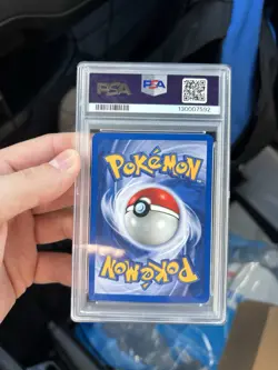2000 Pokemon Neo - Genesis Typhlosion PSA 8 #17/111 Holo CRAZY SWIRL - Image 2