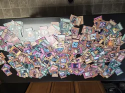 Vintage Yugioh Cards Lot 1000+ cards HUGE Card Lot with tin 1996 - Image 4