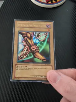 Left Leg of the Forbidden One LOB-EN121 - Ultra Rare Unlimited Near Mint YuGiOh - Image 3