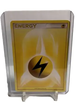2007 lightening electric yellow energy pokemon card collector NM - Image 1