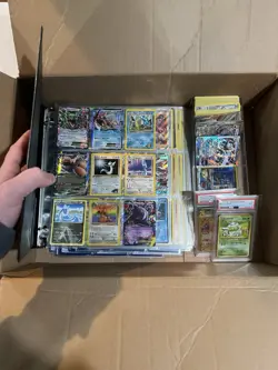 Entire Pokemon Card Collection Lot Box Wotc Vintage Holo Base Set TCG 500+ - Image 1