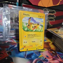 Pikachu 124/165 | Expedition Base Set | Common | Pokemon TCG - Image 1