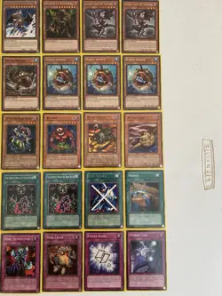 YUGIOH Egyptian God Deck Complete 40 - Cards with Sleeves - Image 4