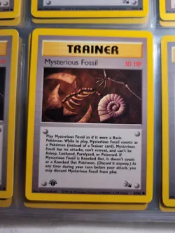 Mysterious Fossil 62/62 1st Edition Pokemon Trading Card Game Wizards 1999 - Image 1