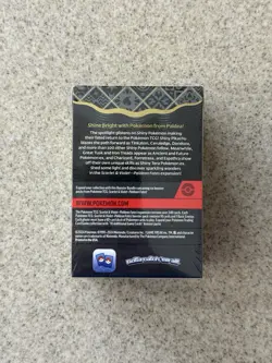 Pokemon TCG Scarlet & Violet Paldean Fates Booster Bundle - Image 4